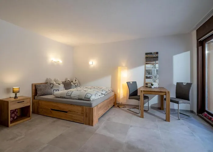 Alpenloewe Apartament *